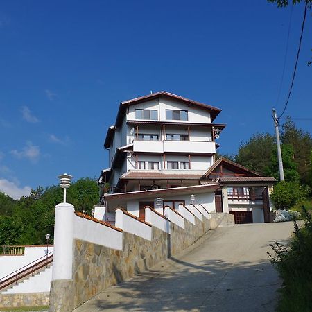 Family Hotel Diana Lyaskovo  Luaran gambar