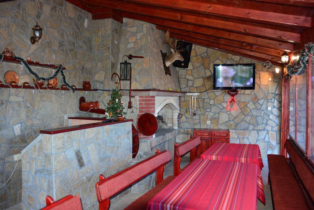 Family Hotel Diana Lyaskovo  Luaran gambar