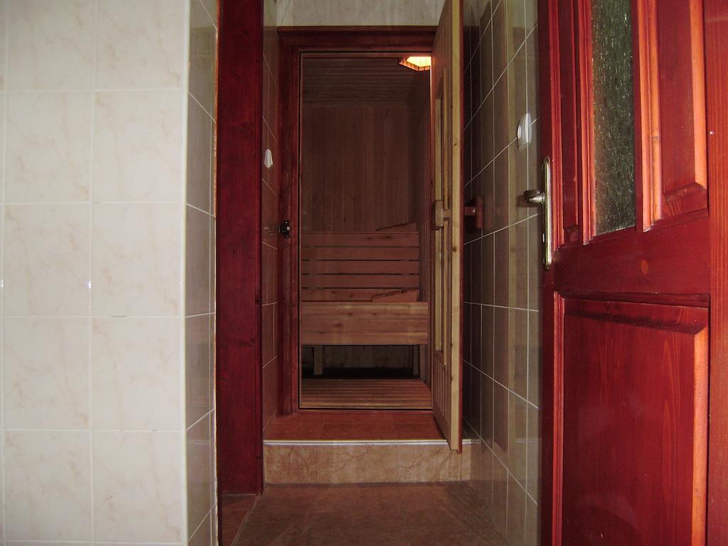 Family Hotel Diana Lyaskovo  Luaran gambar