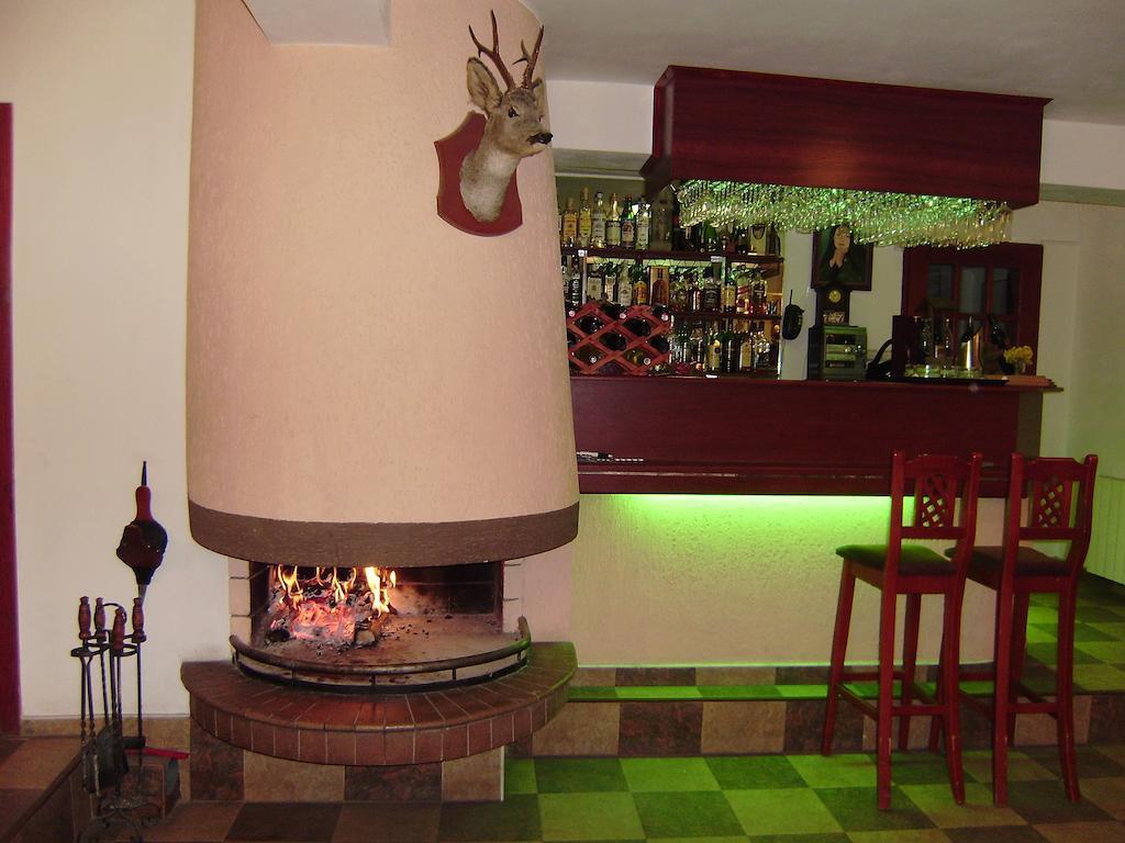 Family Hotel Diana Lyaskovo  Luaran gambar