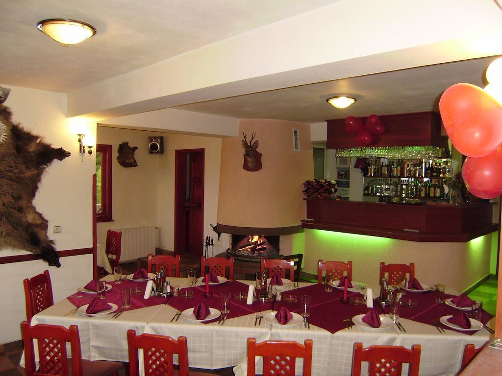 Family Hotel Diana Lyaskovo  Luaran gambar