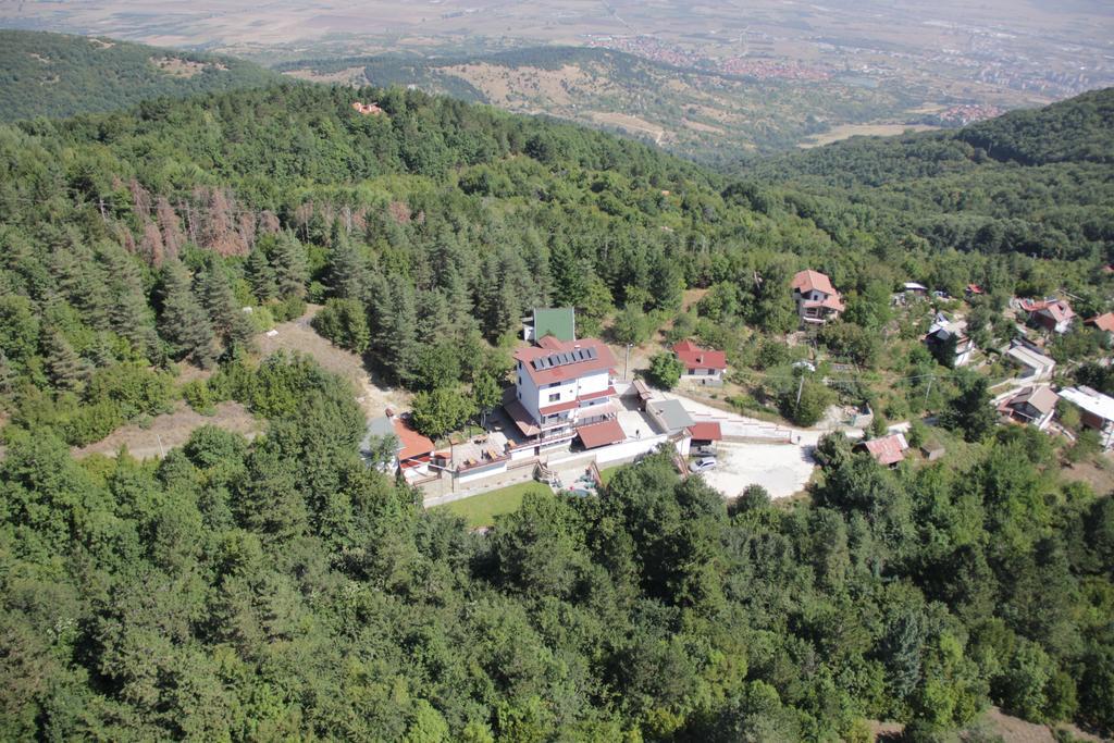 Family Hotel Diana Lyaskovo  Luaran gambar